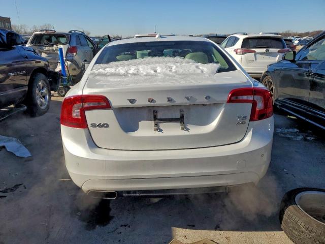 Volvo S60 Platinum Image 7