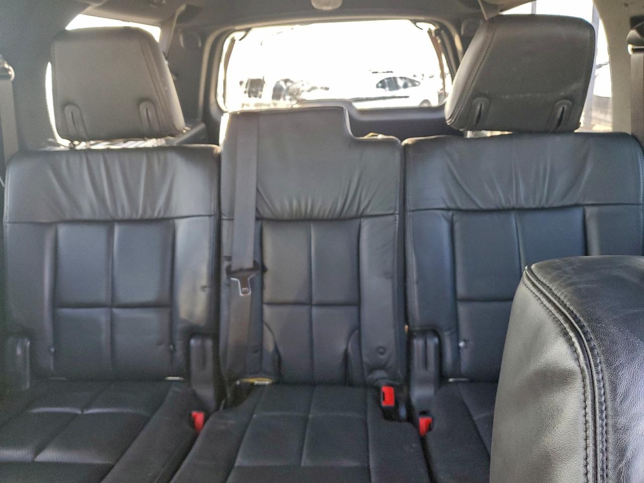 Lincoln Navigator L Image 14