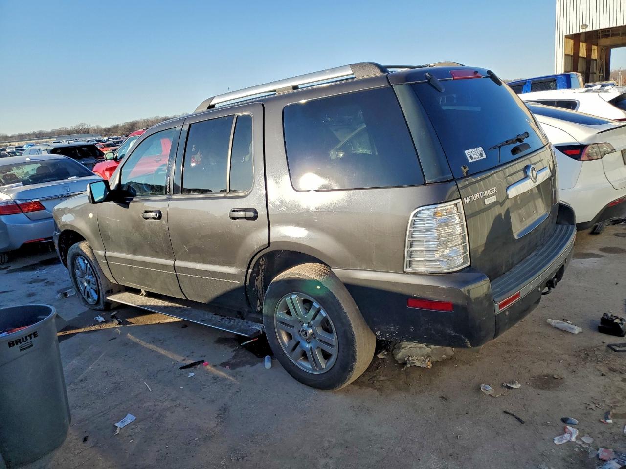 Mercury Mountainer Premier Image 10