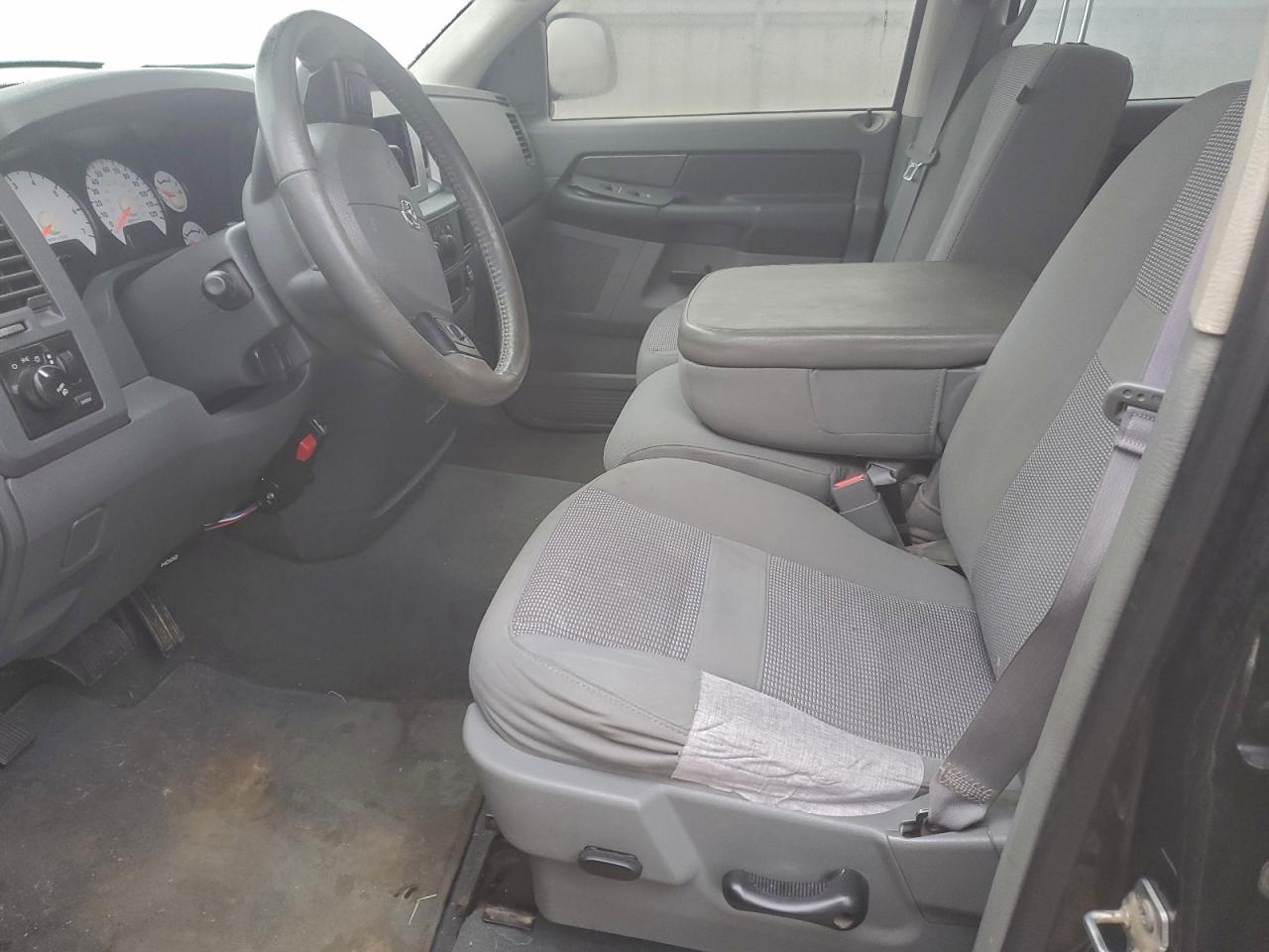 Dodge Ram 1500 St Image 6