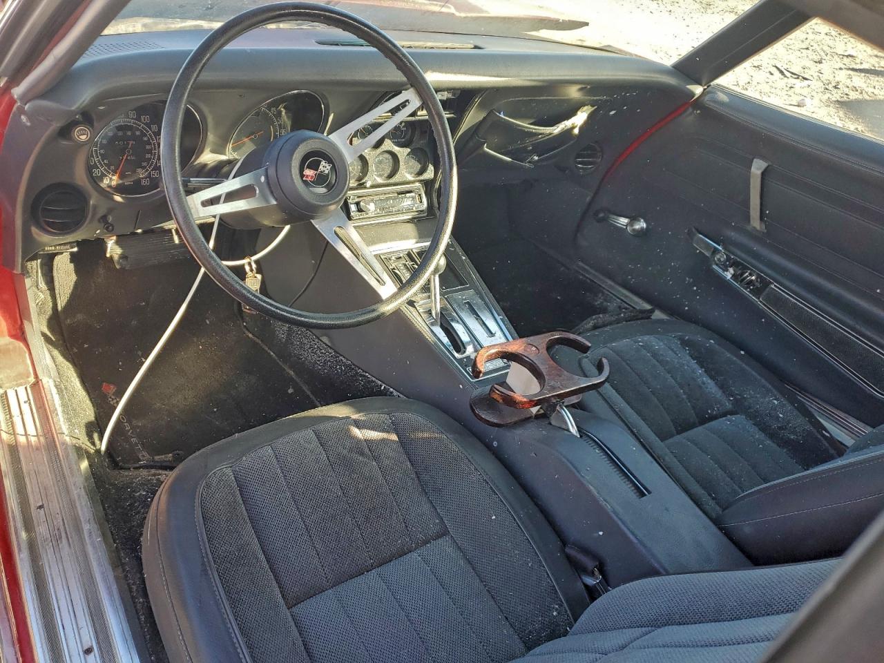 Chevrolet Corvette Image 2