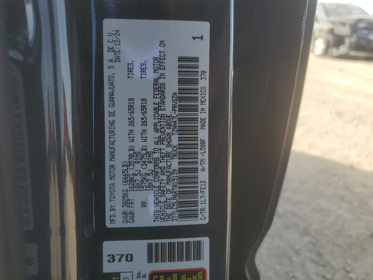 Toyota Tacoma Double Cab Image 7