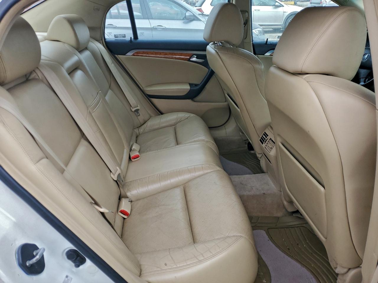 Acura TL Image 9