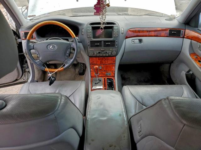 Lexus LS 430 Image 6