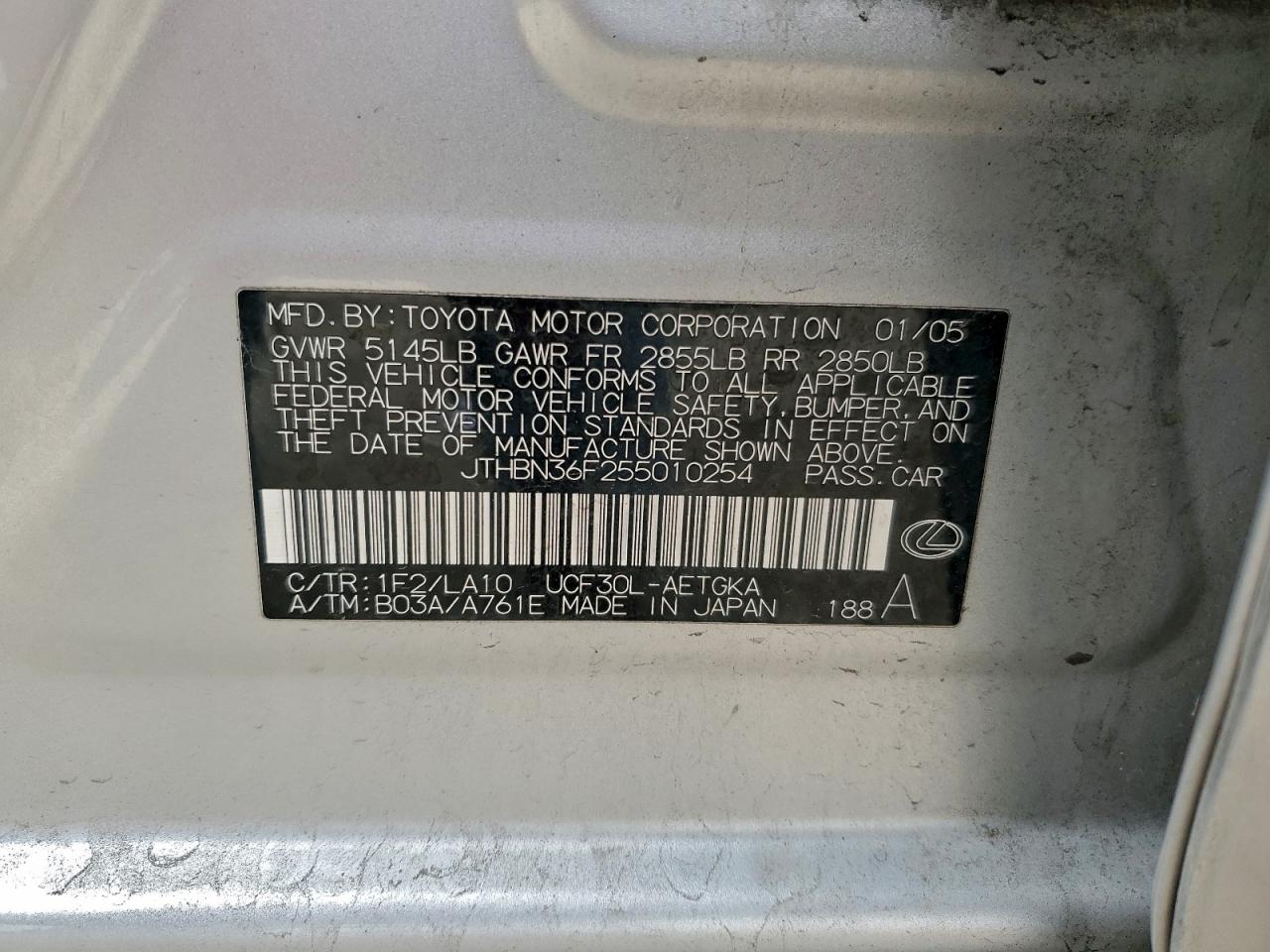 Lexus LS 430 Image 9