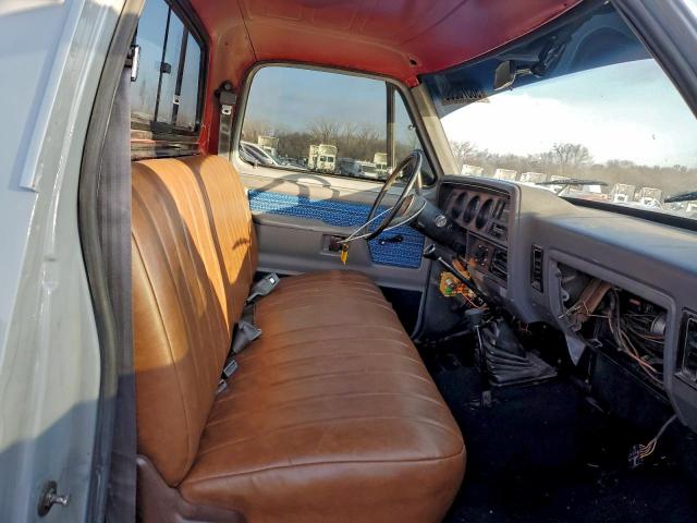 Dodge D Series W200 Image 11