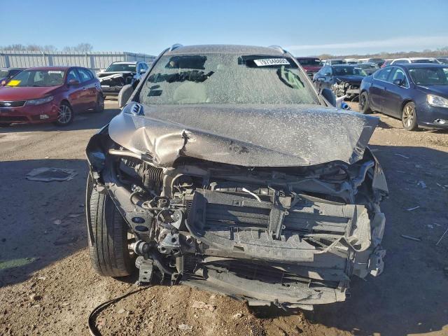 Buick Envision Essence Image 3