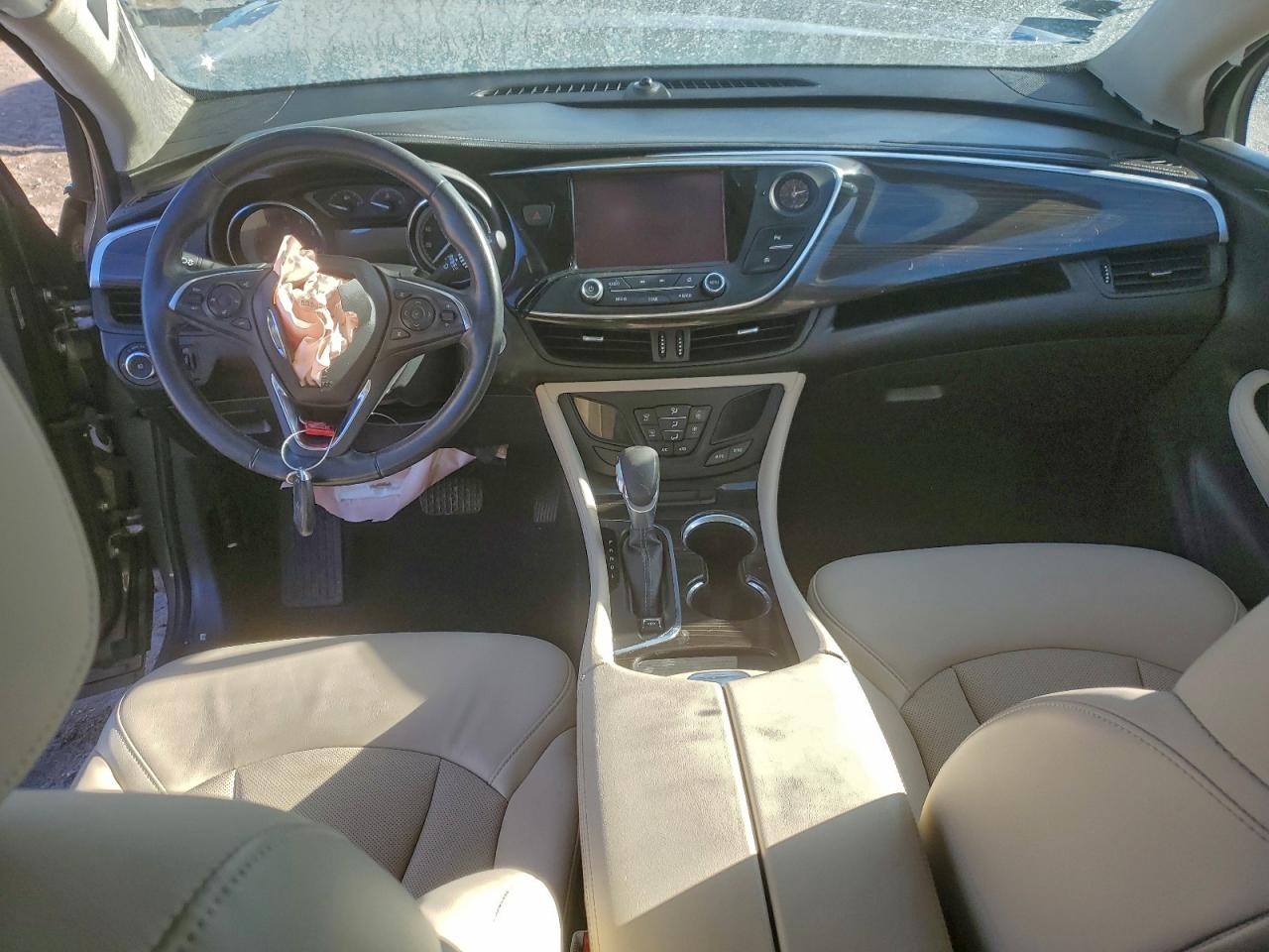 Buick Envision Essence Image 5