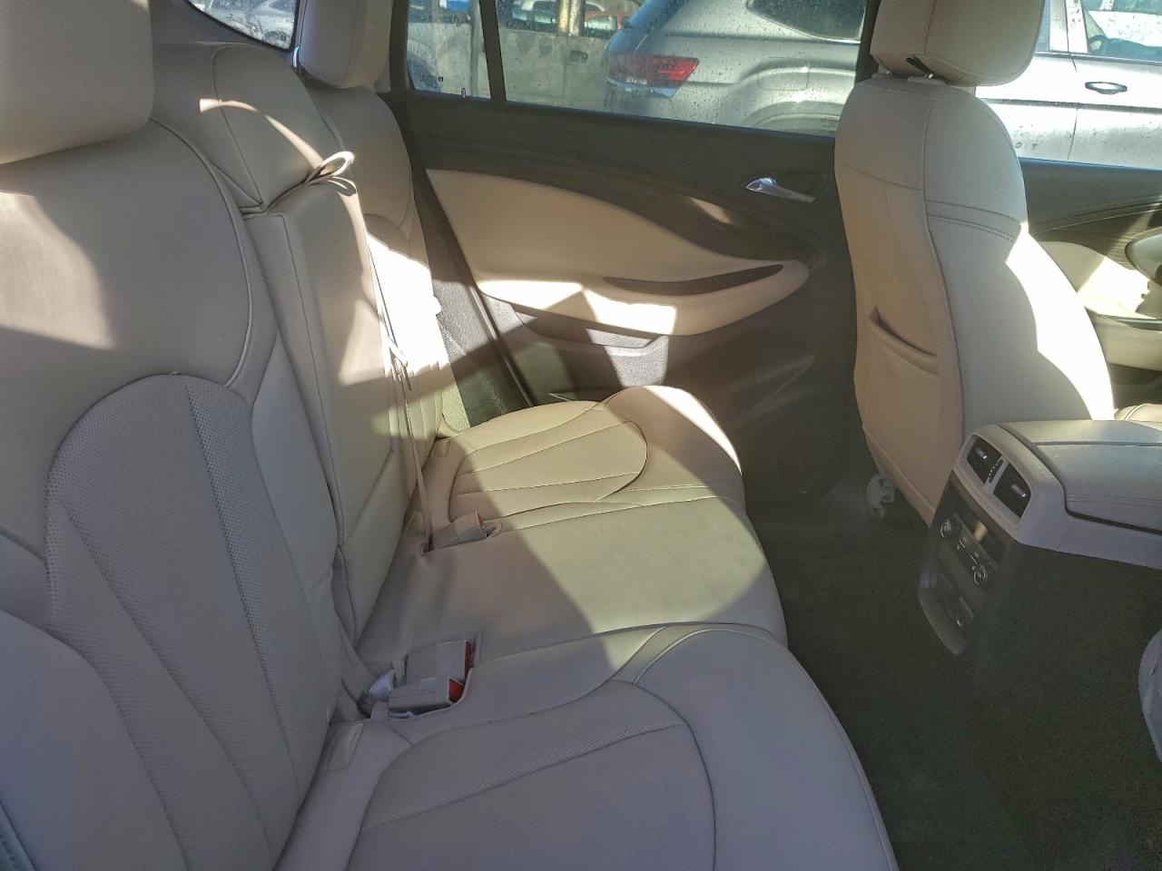 Buick Envision Essence Image 4