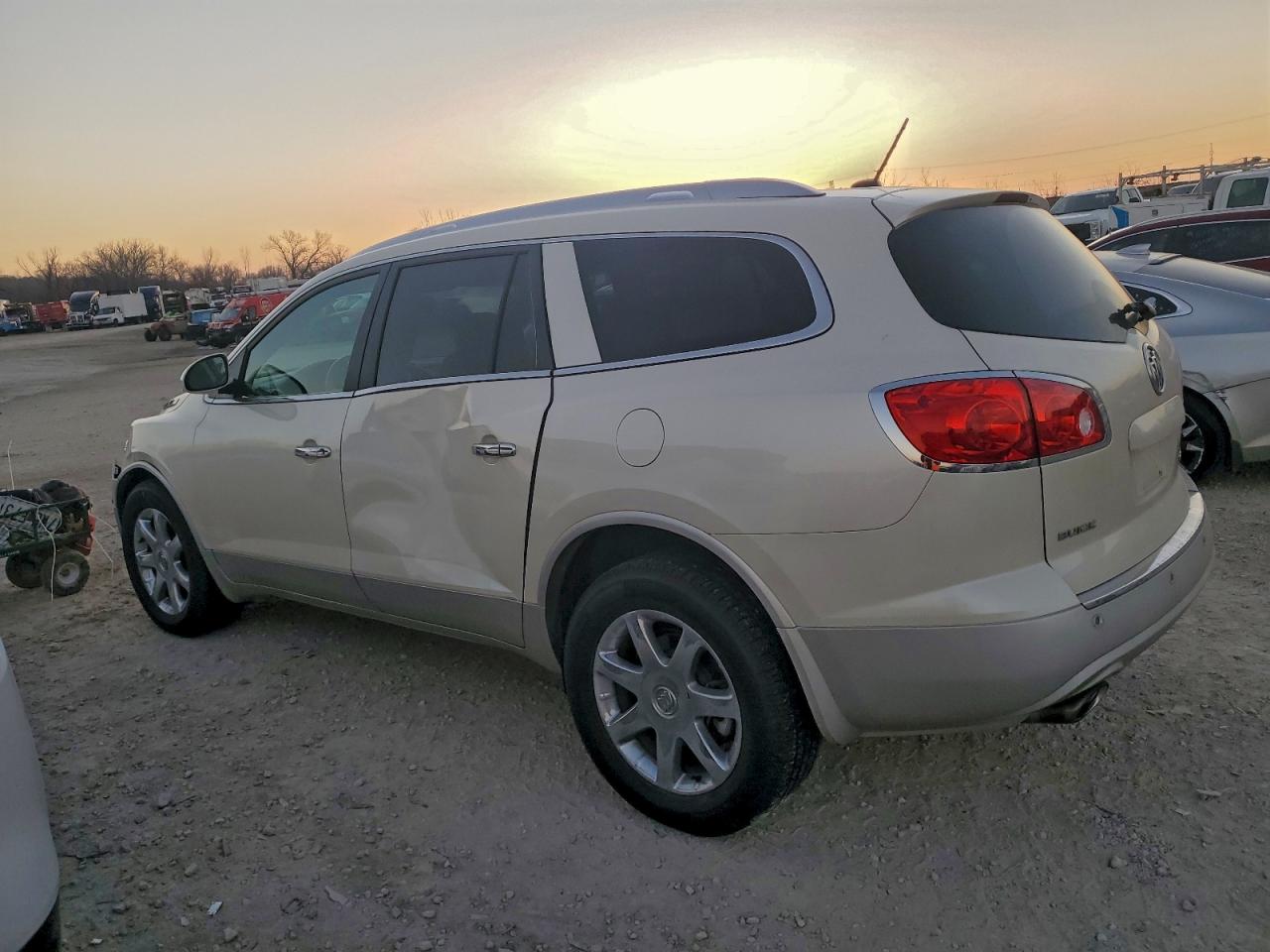 Buick Enclave Cxl Image 12