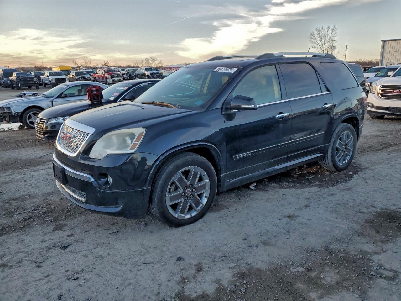 GMC Acadia Denali Image 1