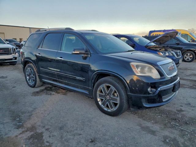 GMC Acadia Denali Image 7