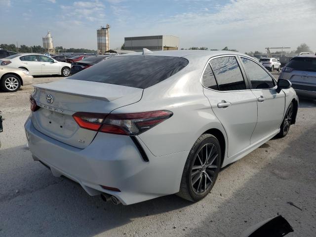 Toyota Camry Se Night Shade Image 3