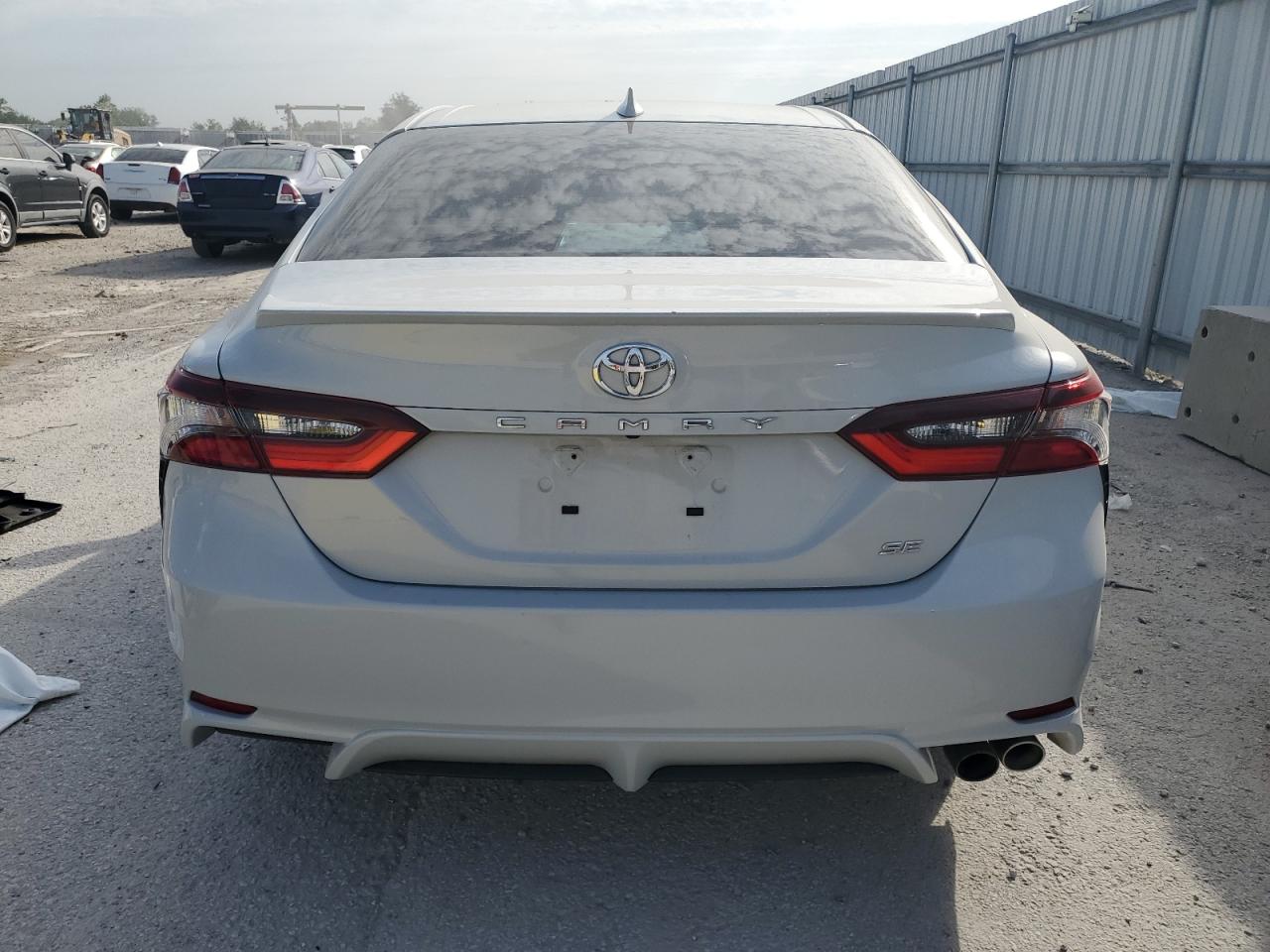 Toyota Camry Se Night Shade Image 5