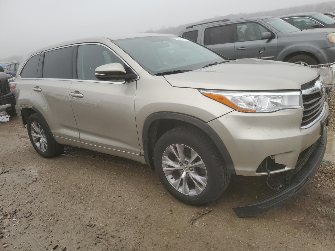 Toyota Highlander Le Image 6