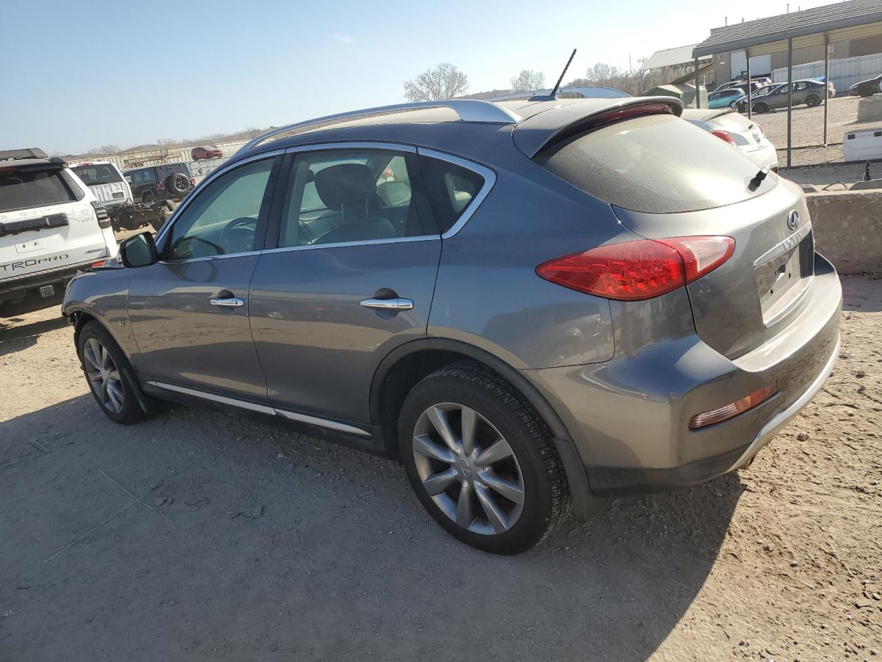 INFINITI Qx Image 12