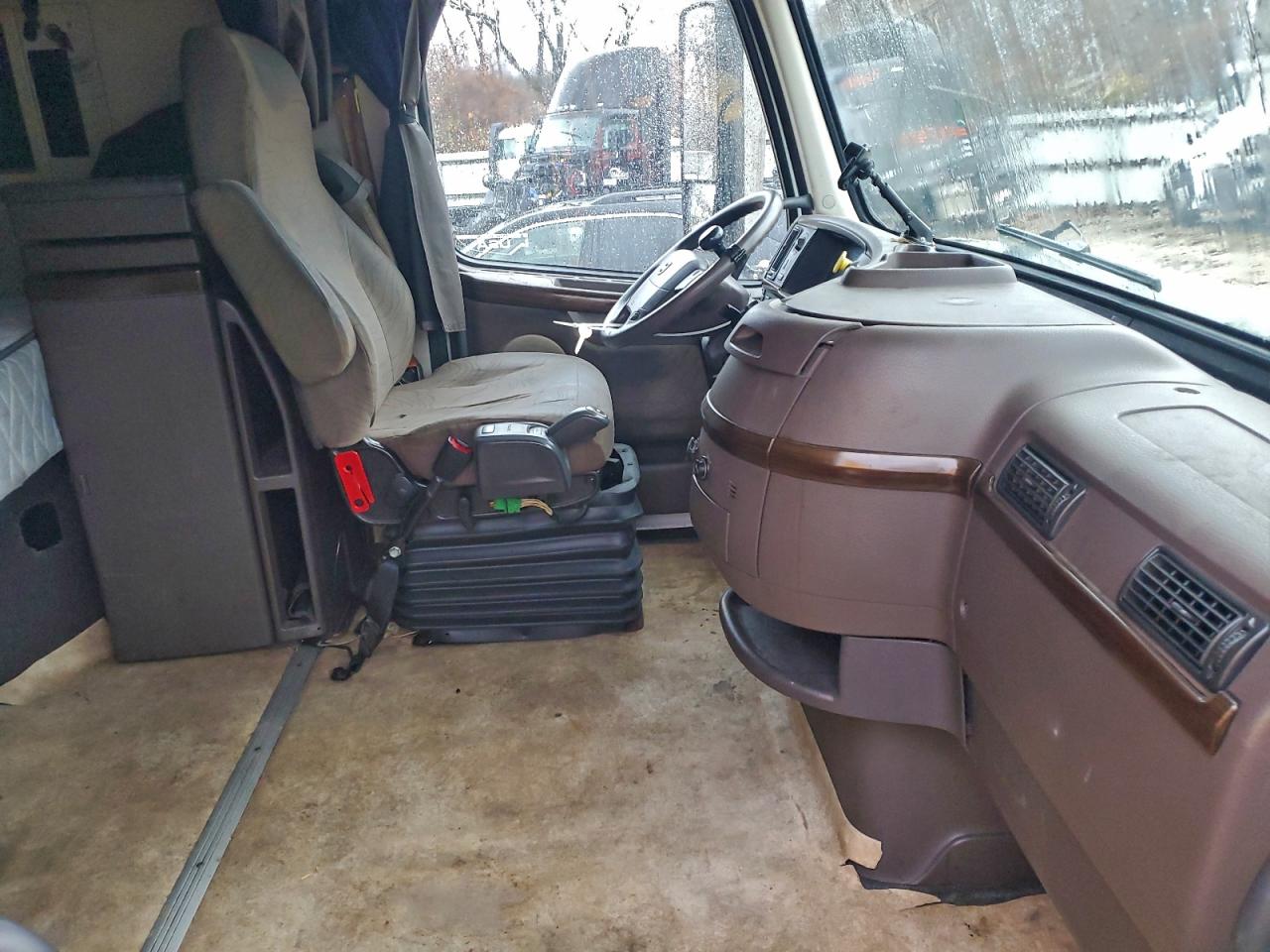 Volvo Vn Vnl Image 9