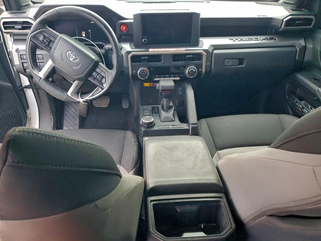 Toyota Tacoma Double Cab Image 7