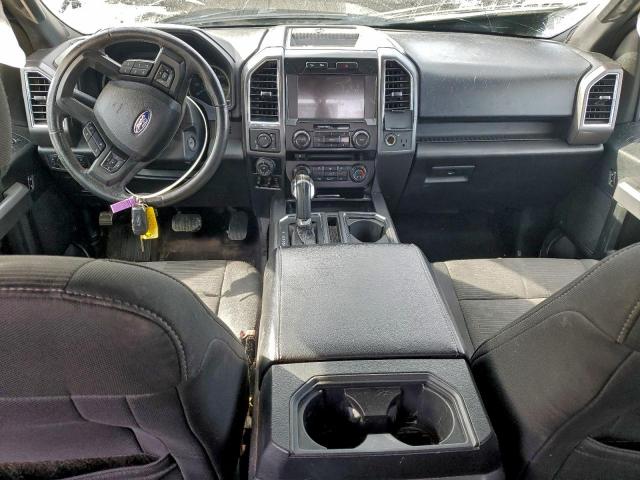 Ford F-150 Supercrew Image 6