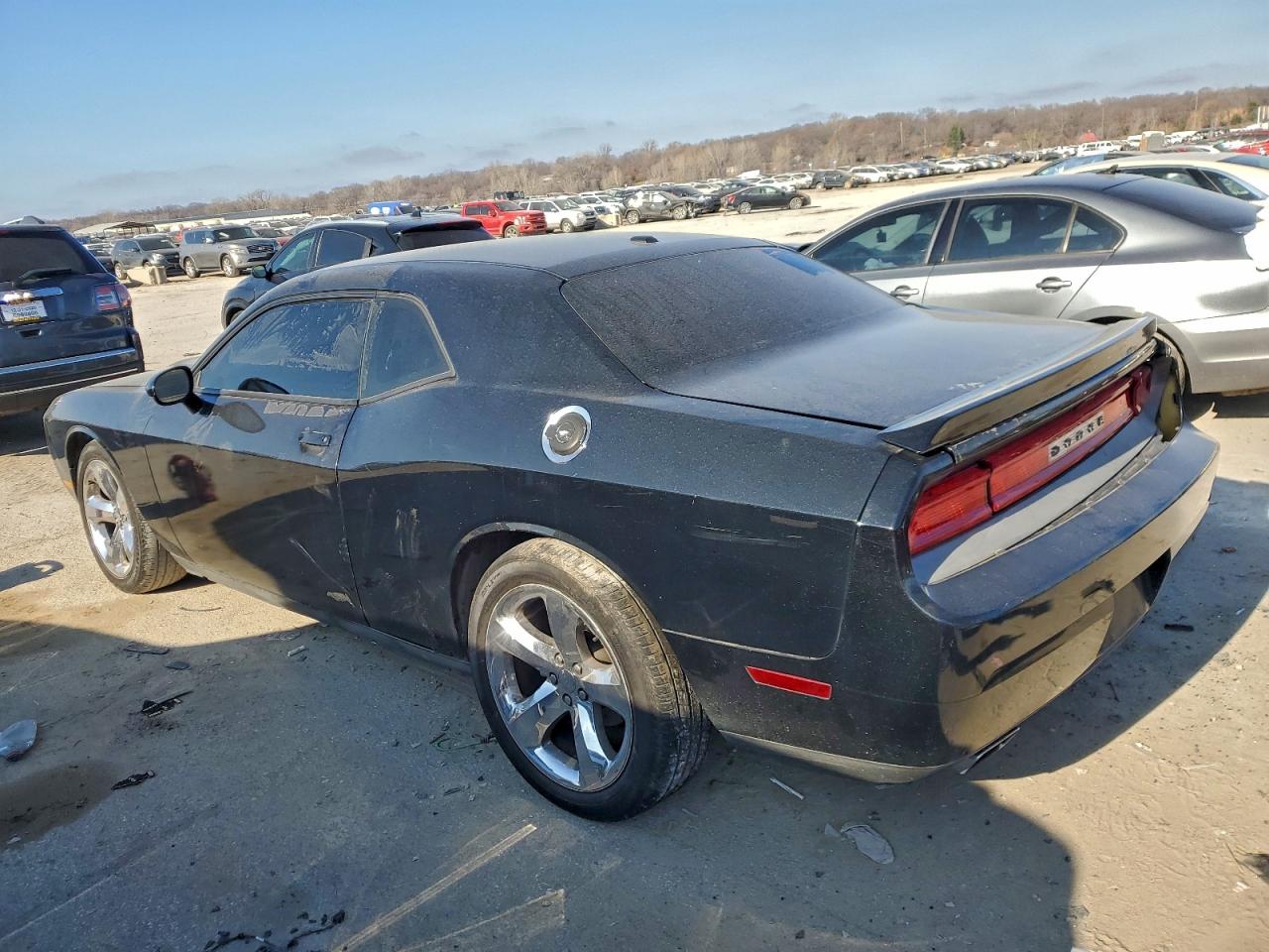 Dodge Challenger R/t Image 12