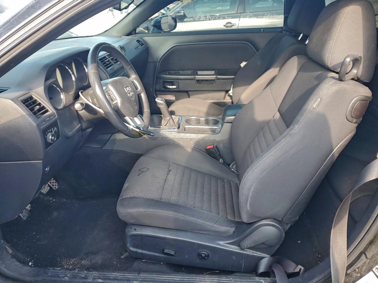 Dodge Challenger R/t Image 9