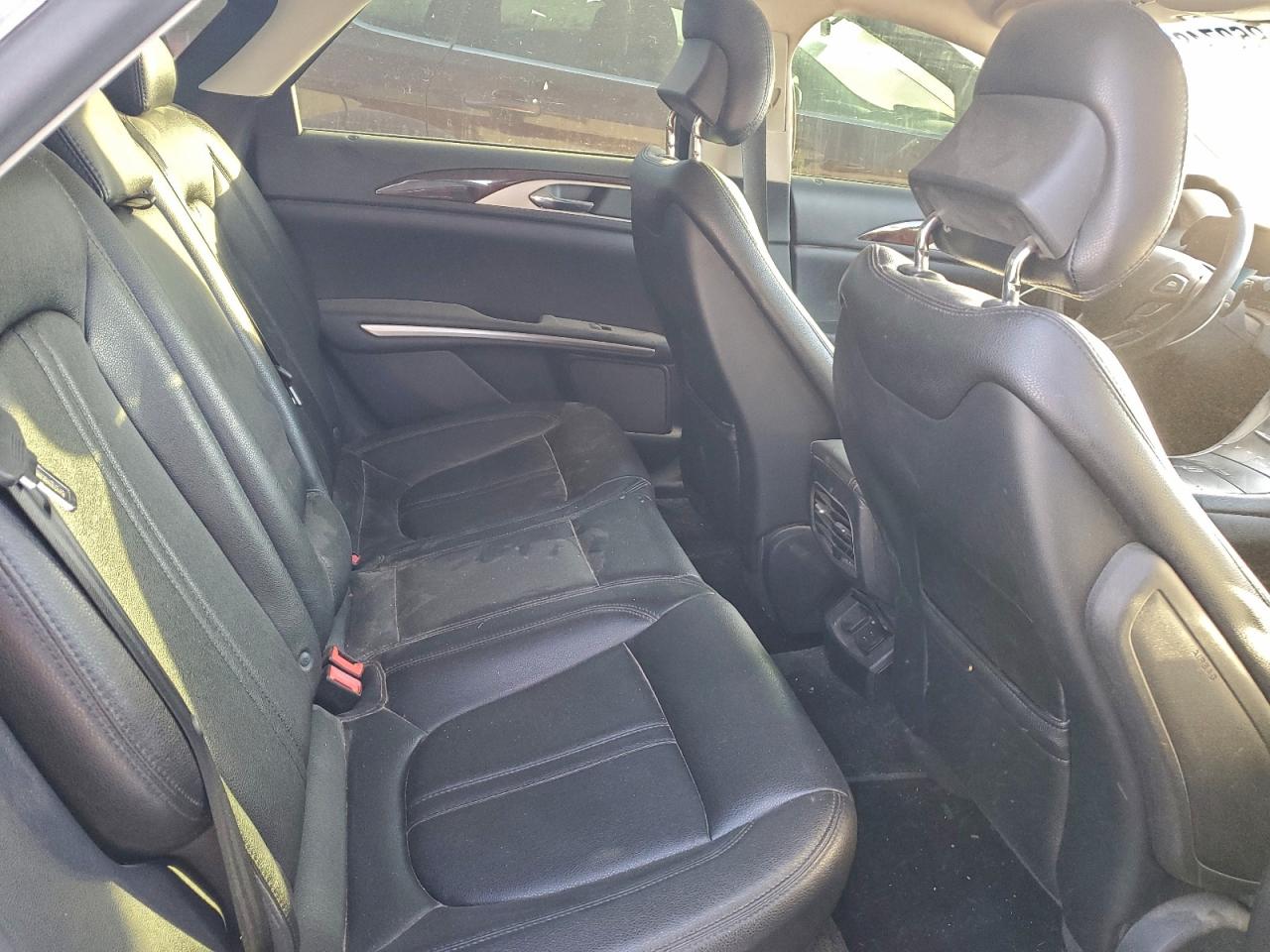 Lincoln MKZ Hybrid Image 7