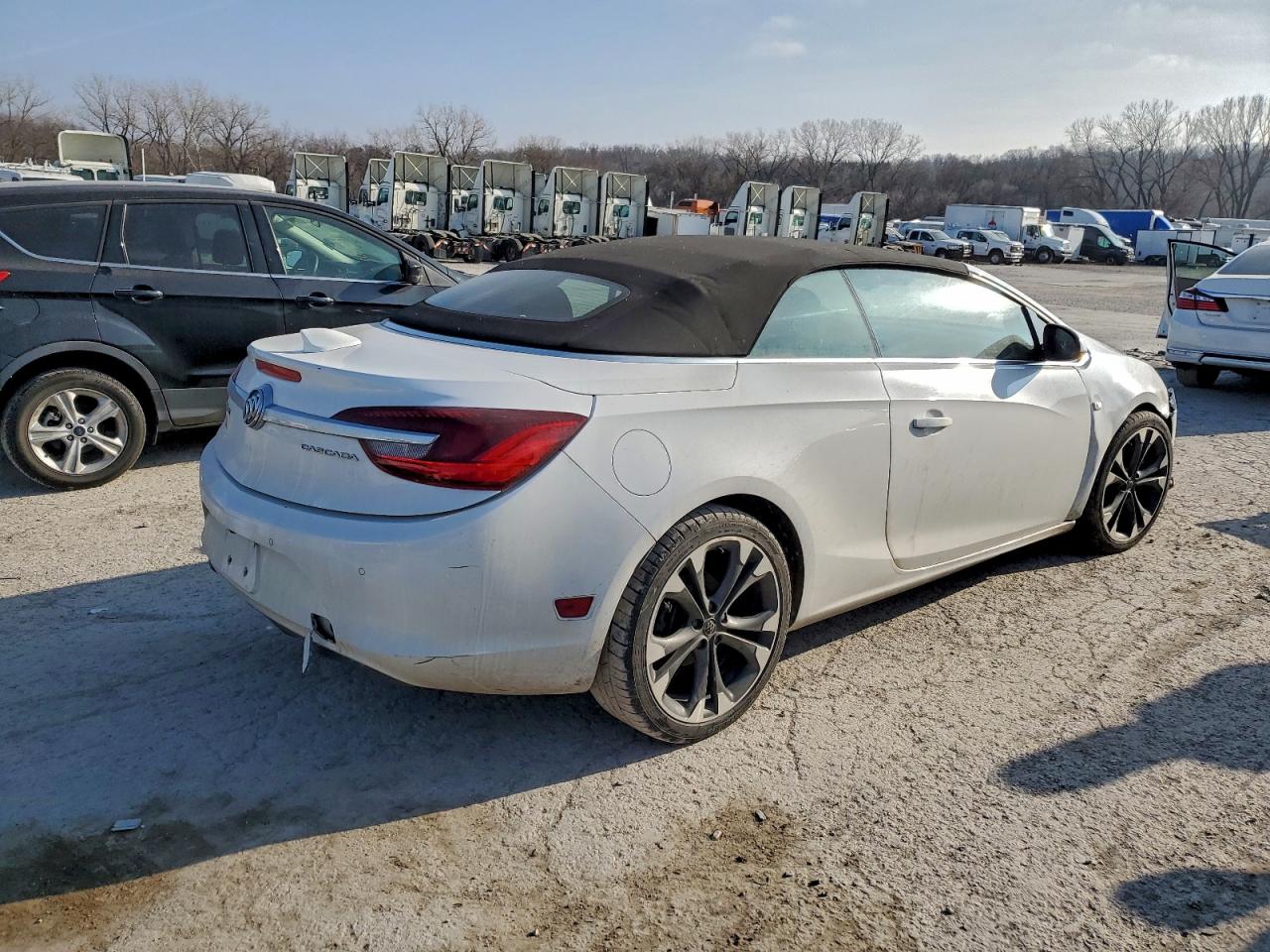Buick Cascada Premium Image 10