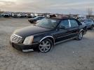 Cadillac DTS Image 1