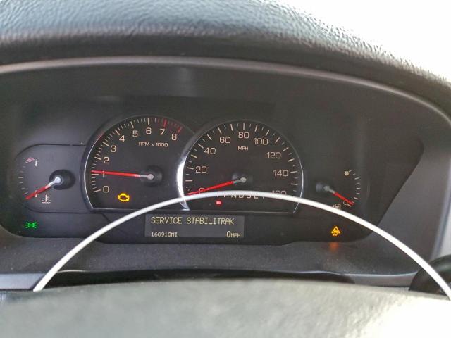 Cadillac DTS Image 6