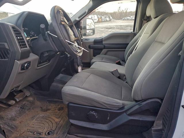 Ford F-350 Super Duty Image 7