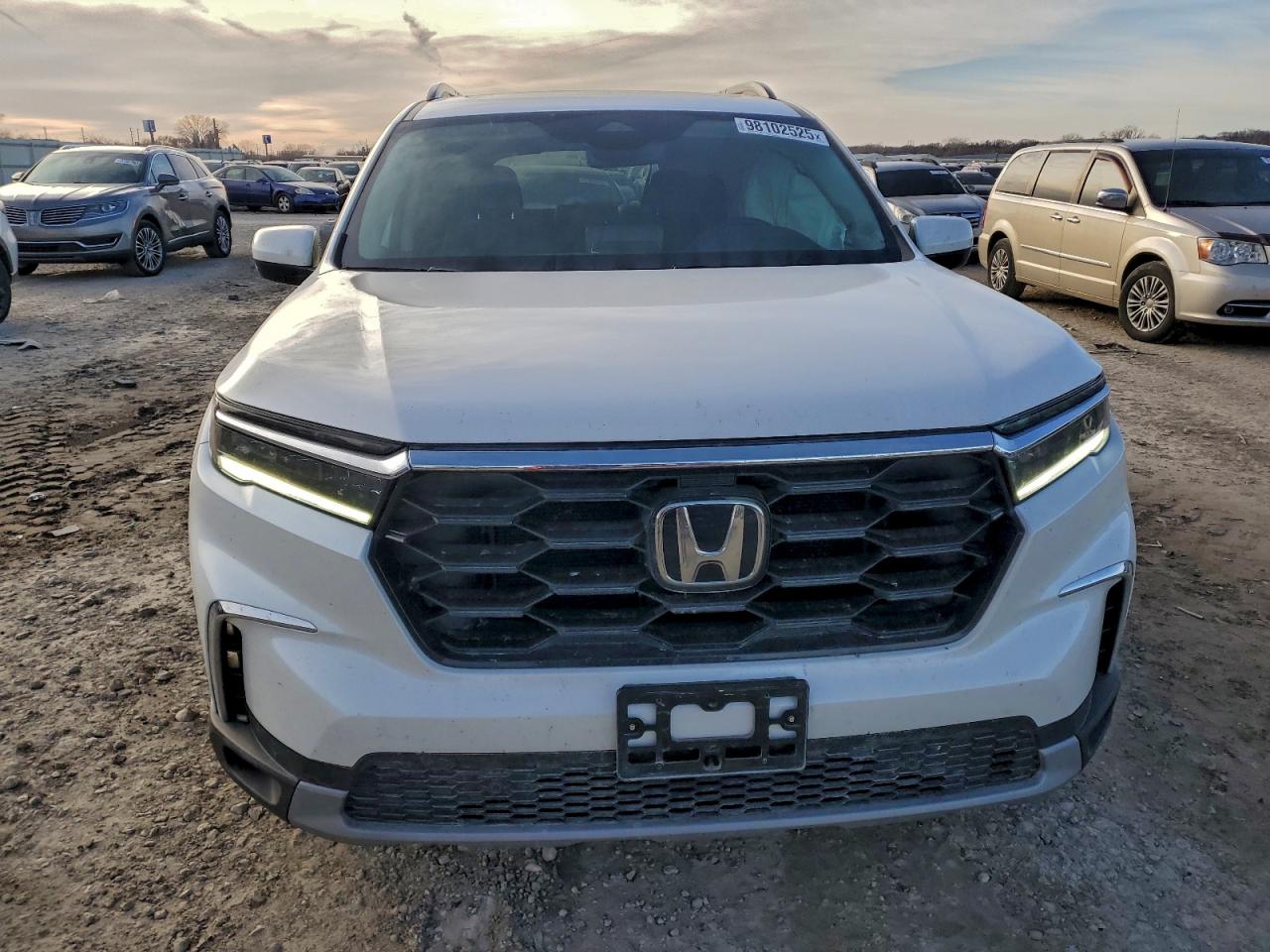 Honda Pilot Touring Image 6