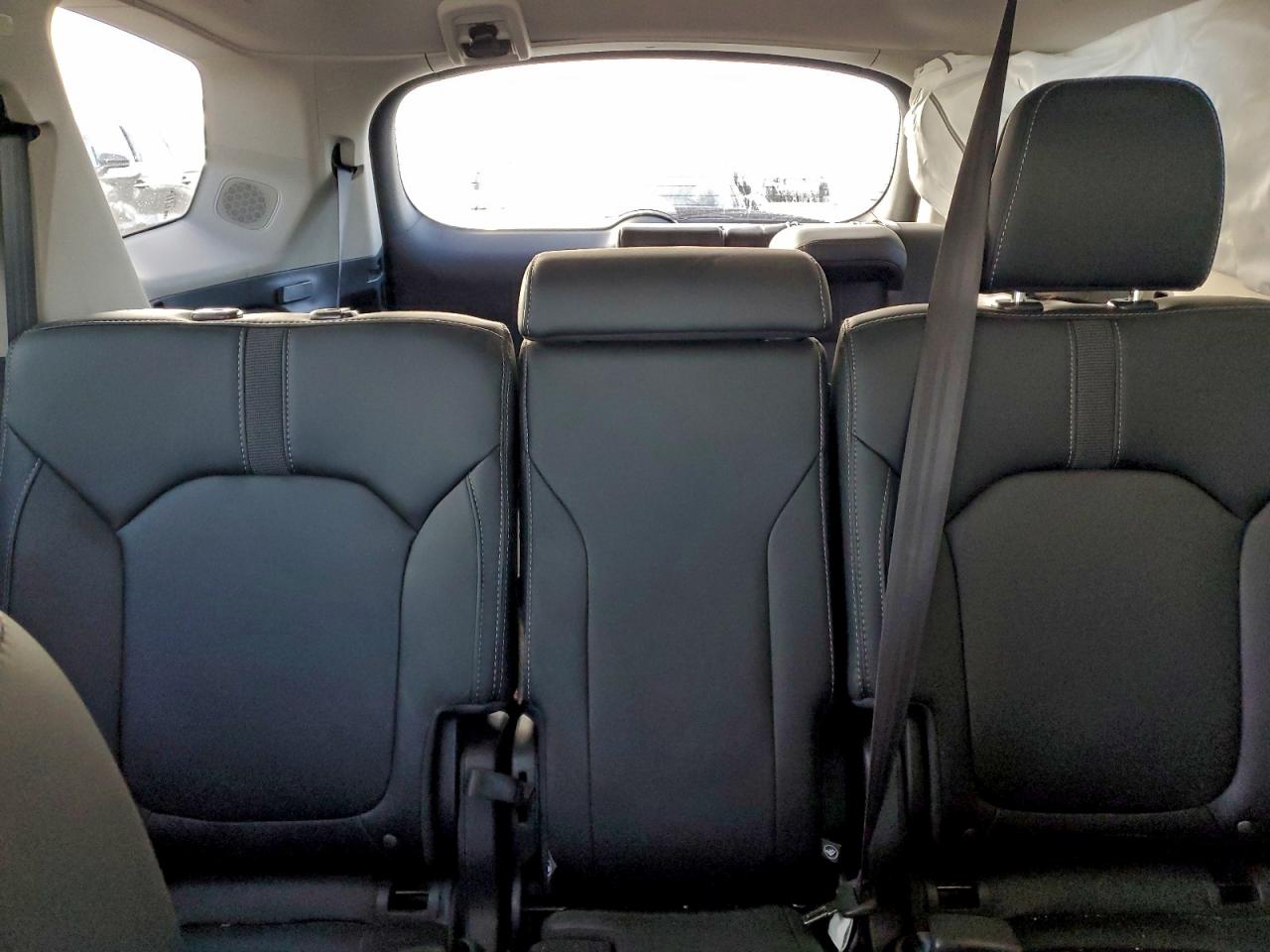 Honda Pilot Touring Image 12