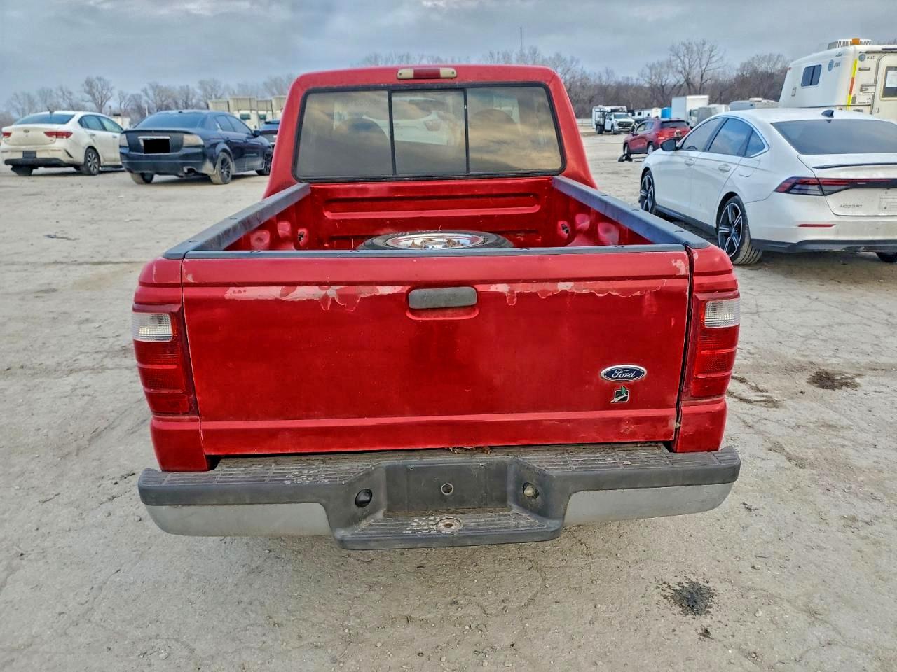 Ford Ranger Super Cab Image 3