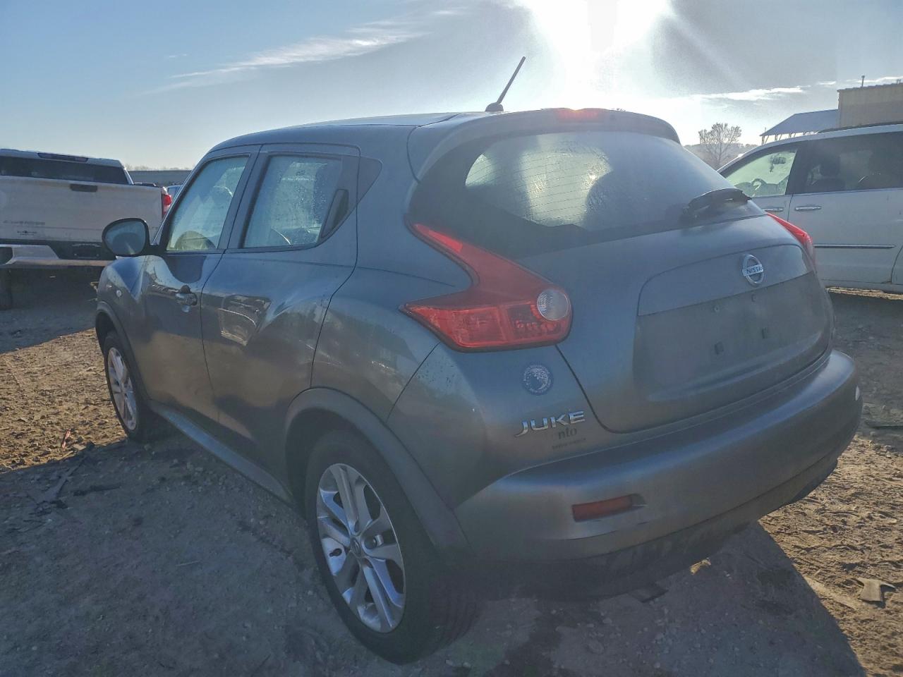 Nissan JUKE S Image 2