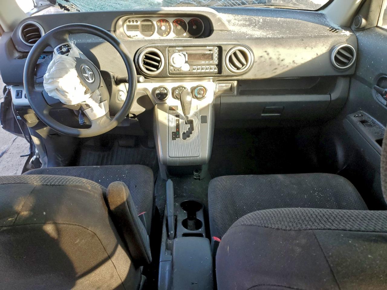 Toyota Scion Xb Image 7