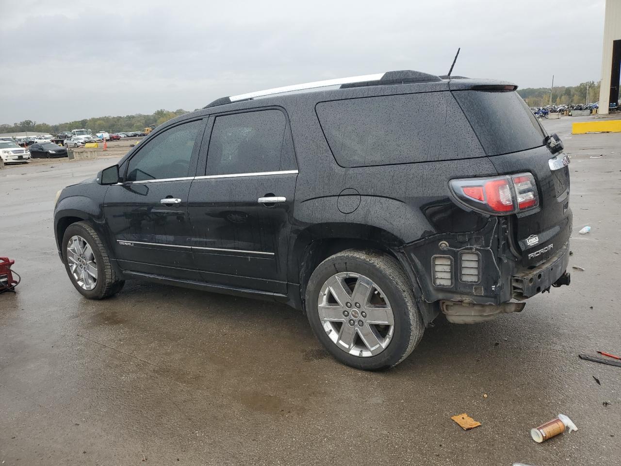 GMC Acadia Denali Image 4