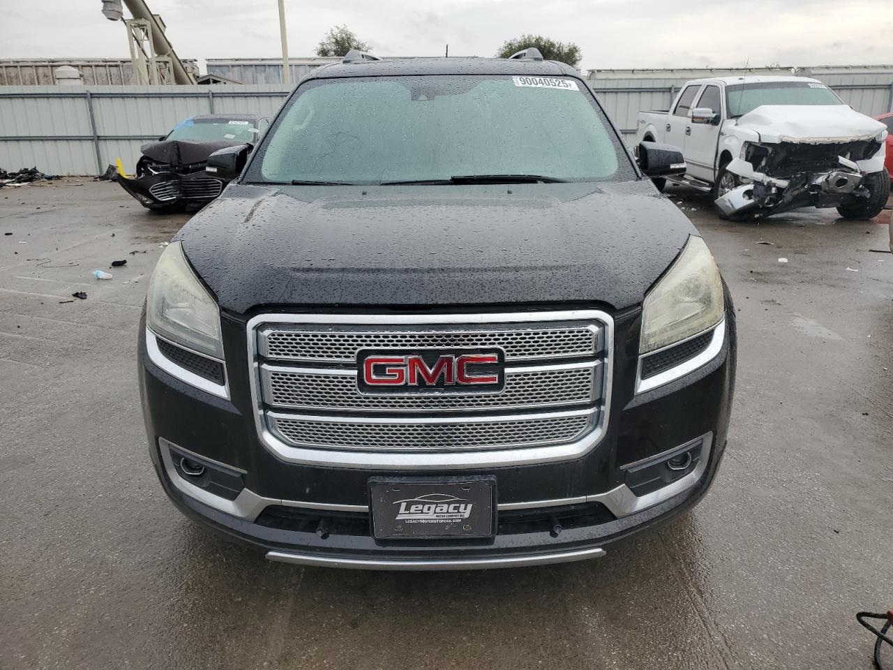 GMC Acadia Denali Image 14