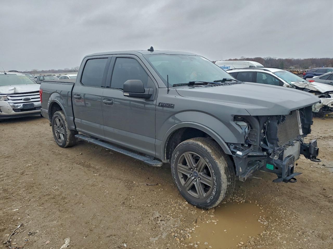 Ford F-150 Supercrew Image 6