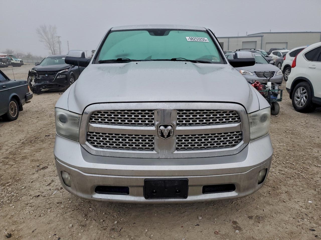 Ram 1500 Laramie Image 6