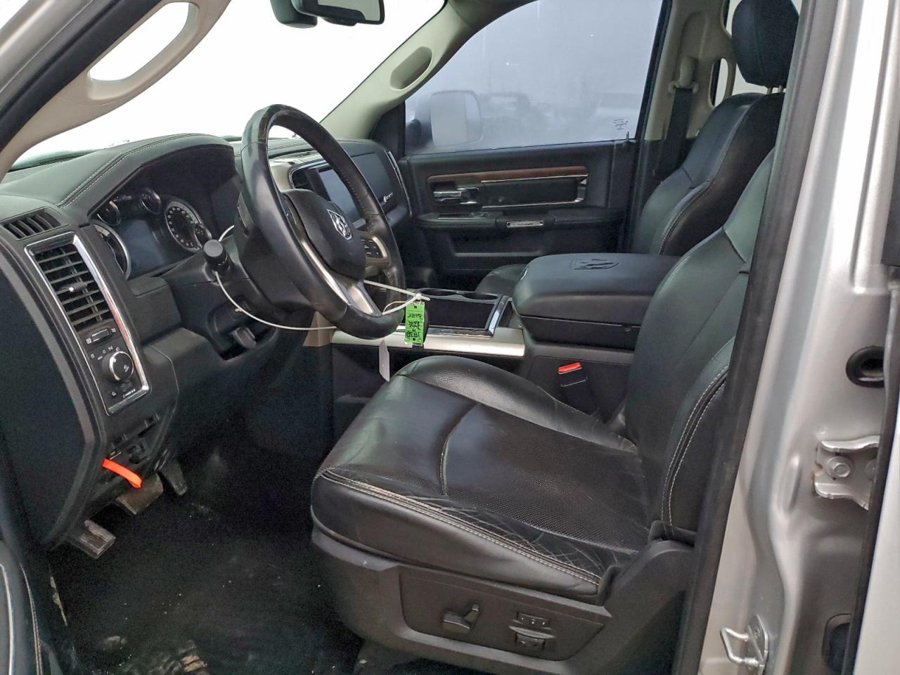 Ram 1500 Laramie Image 10