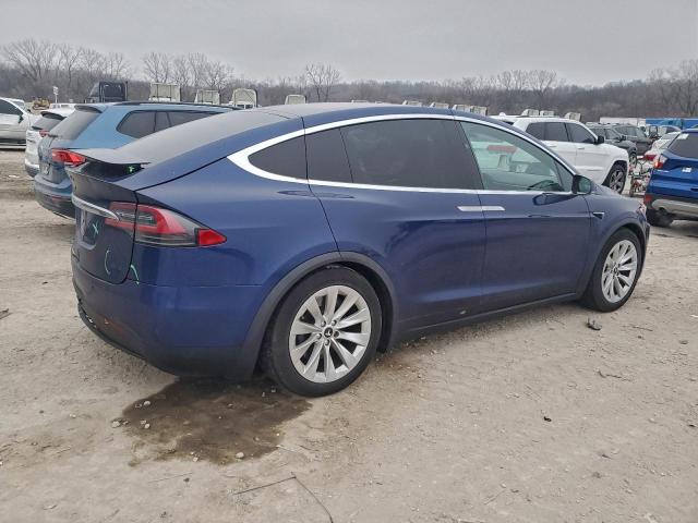 Tesla Model X Image 9