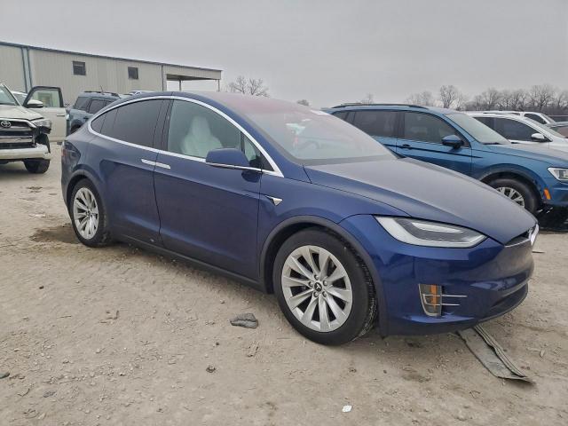 Tesla Model X Image 7