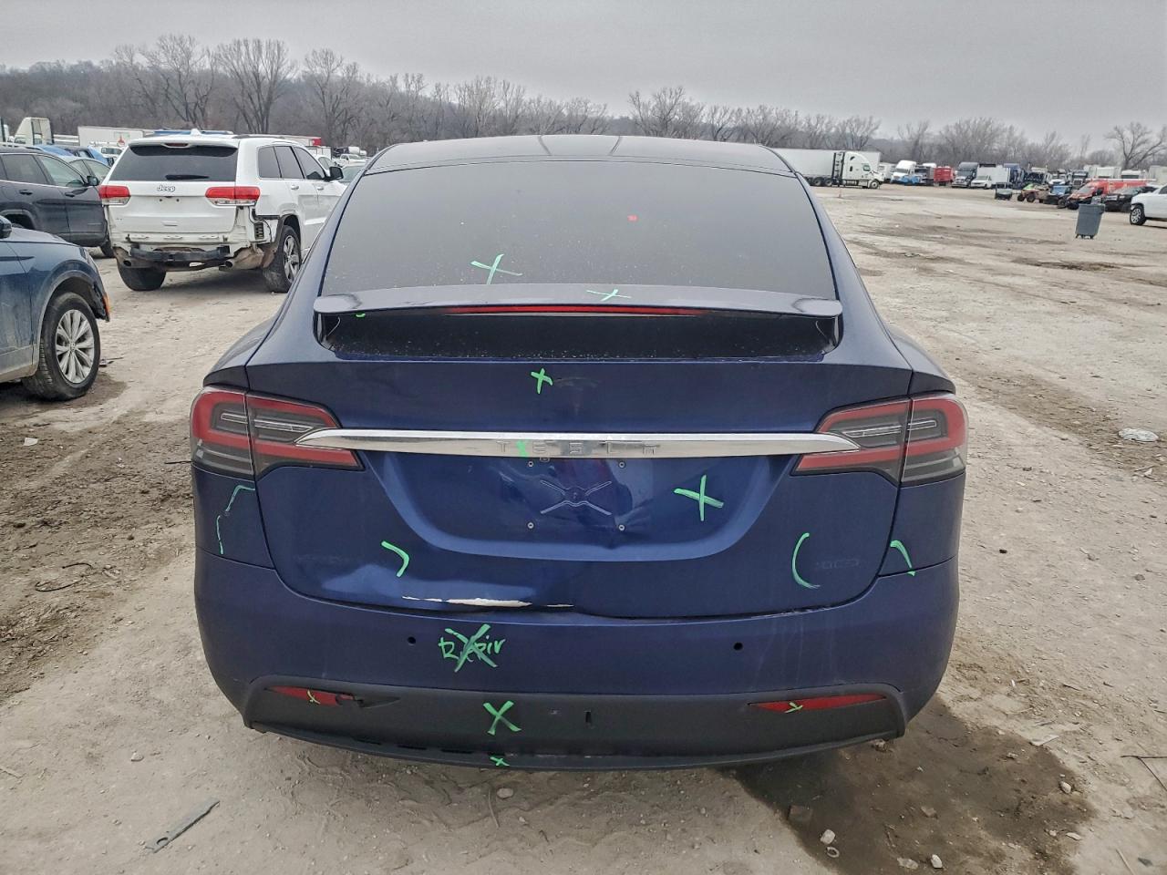 Tesla Model X Image 10