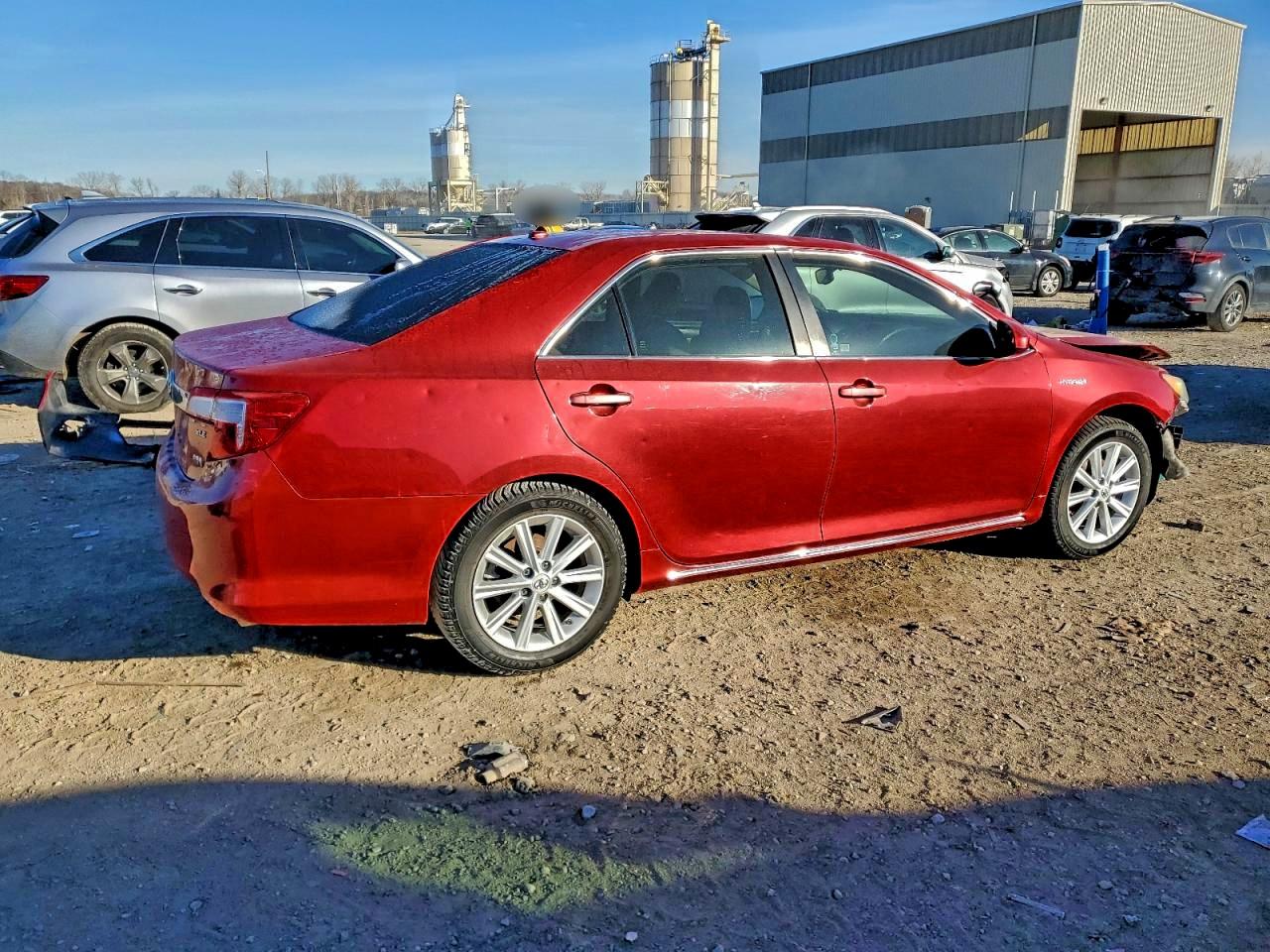 Toyota Camry Hybrid Image 3