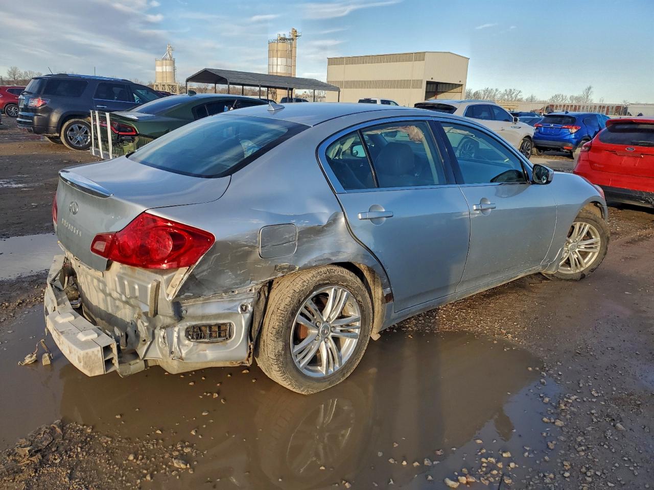 INFINITI G25 Image 3