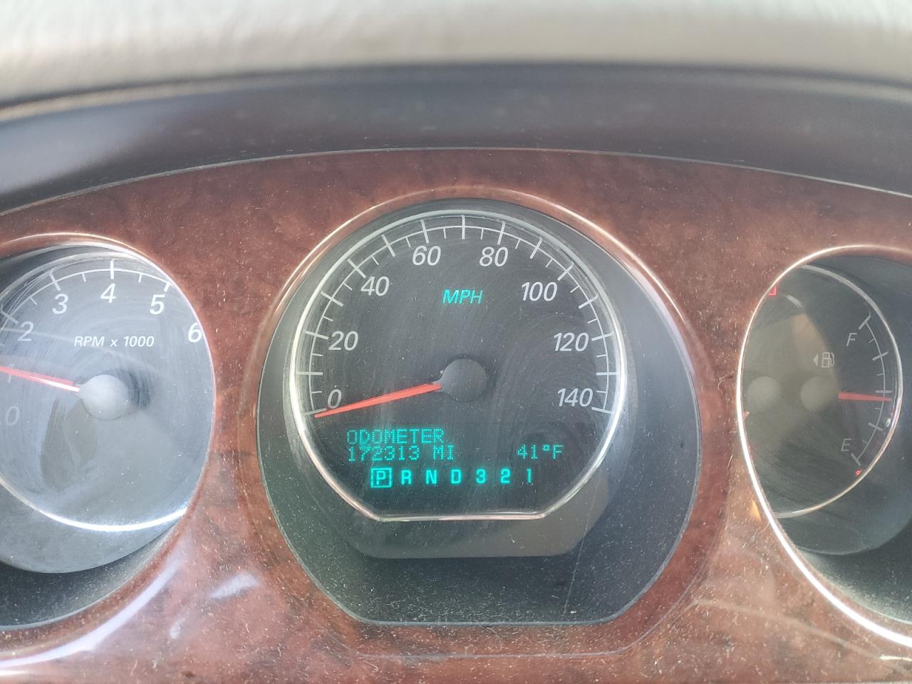 Buick Lucerne Cxl Image 8