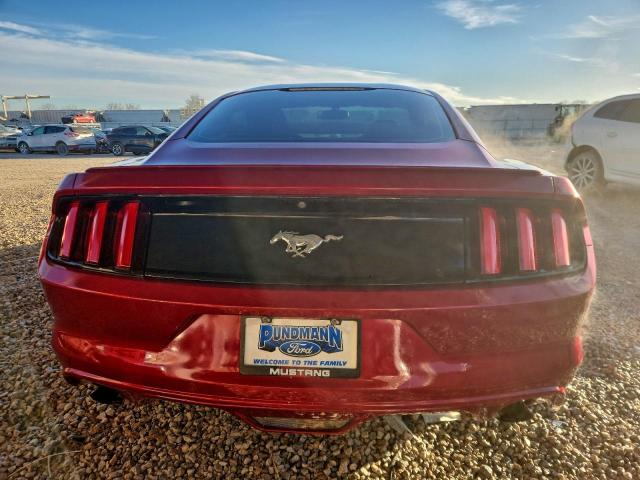 Ford Mustang Image 10