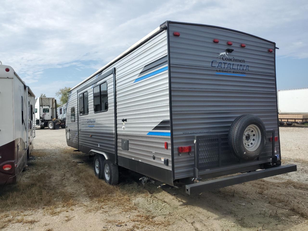 Catalina Coachmen Image 7