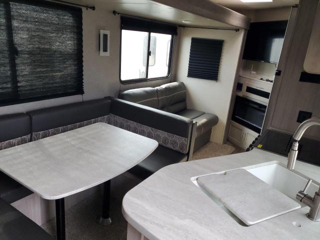 Catalina Coachmen Image 2