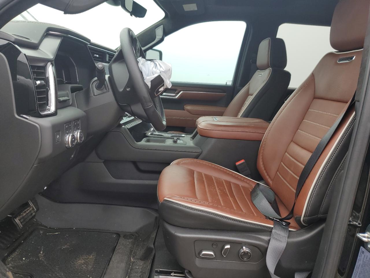 GMC Sierra K2500 Denali Ultimate Image 12